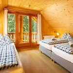 Marína A Matej Kubínska Hoľa Сasa de vacaciones *