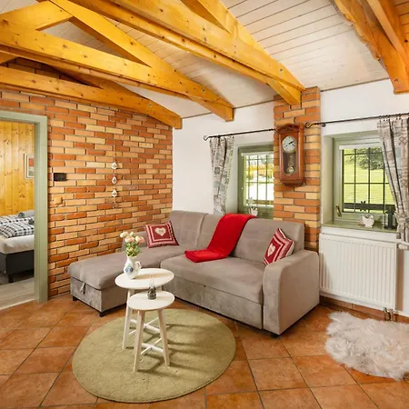 Marina A Matej Kubinska Hola Casa vacanze