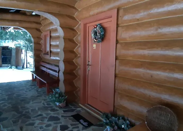 Marina A Matej Kubinska Hola *