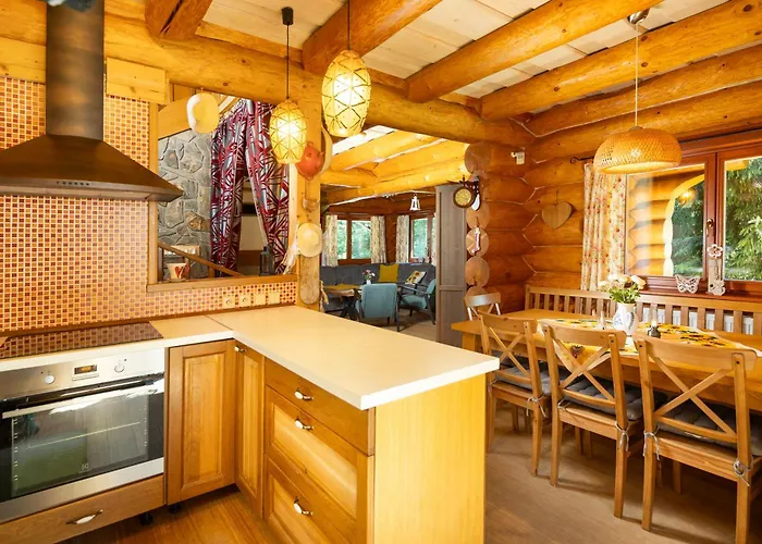 Marina A Matej Kubinska Hola 펜션 돌니 쿠빈