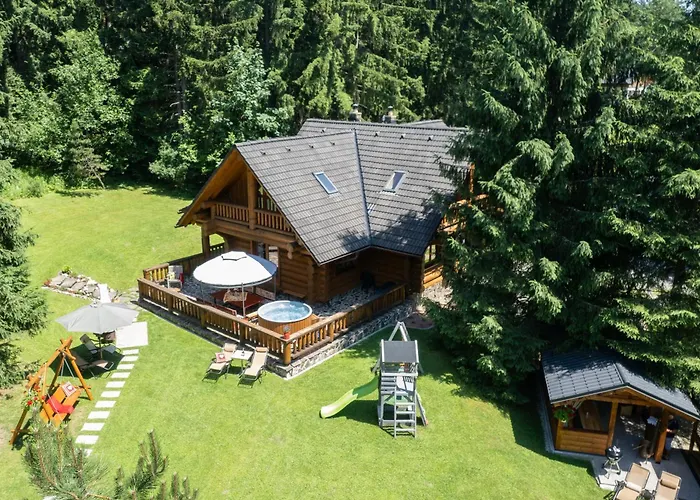 Marina A Matej Kubinska Hola * 돌니 쿠빈