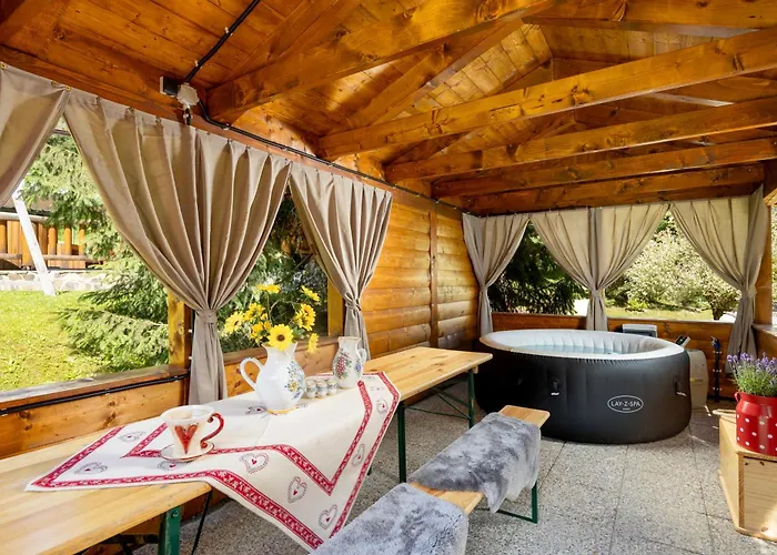 펜션 Marina A Matej Kubinska Hola *